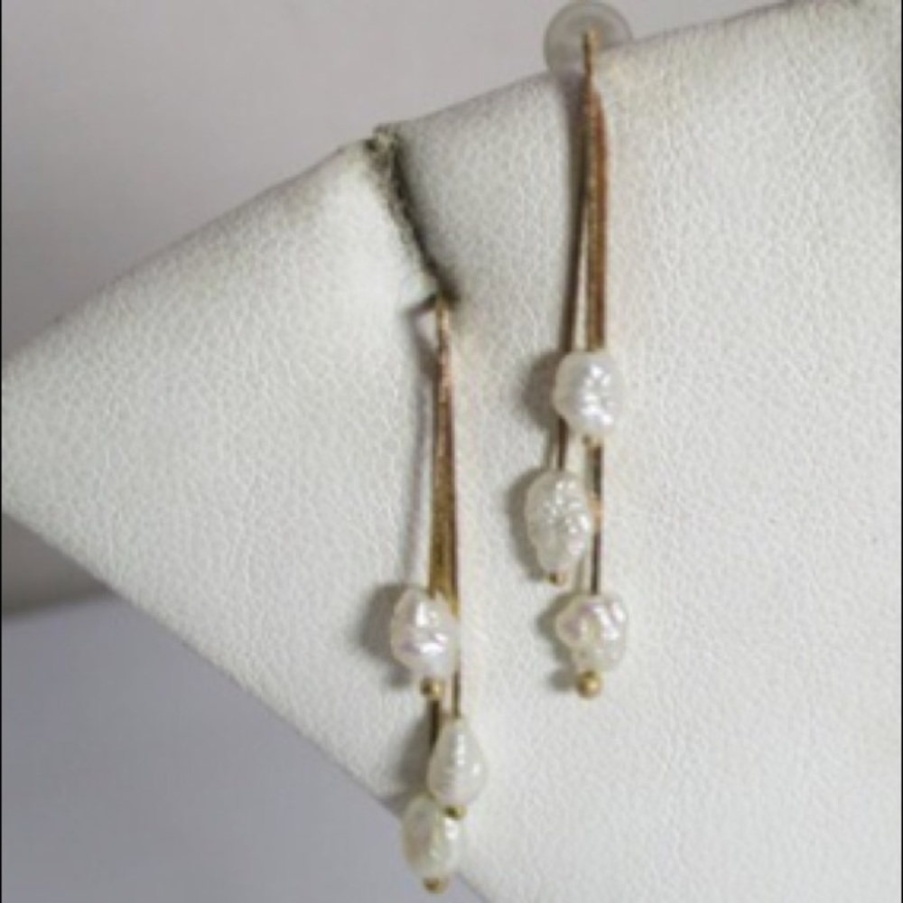 Preloved 10K Rice Pearl Dangling Earrings - Picture 2 of 4